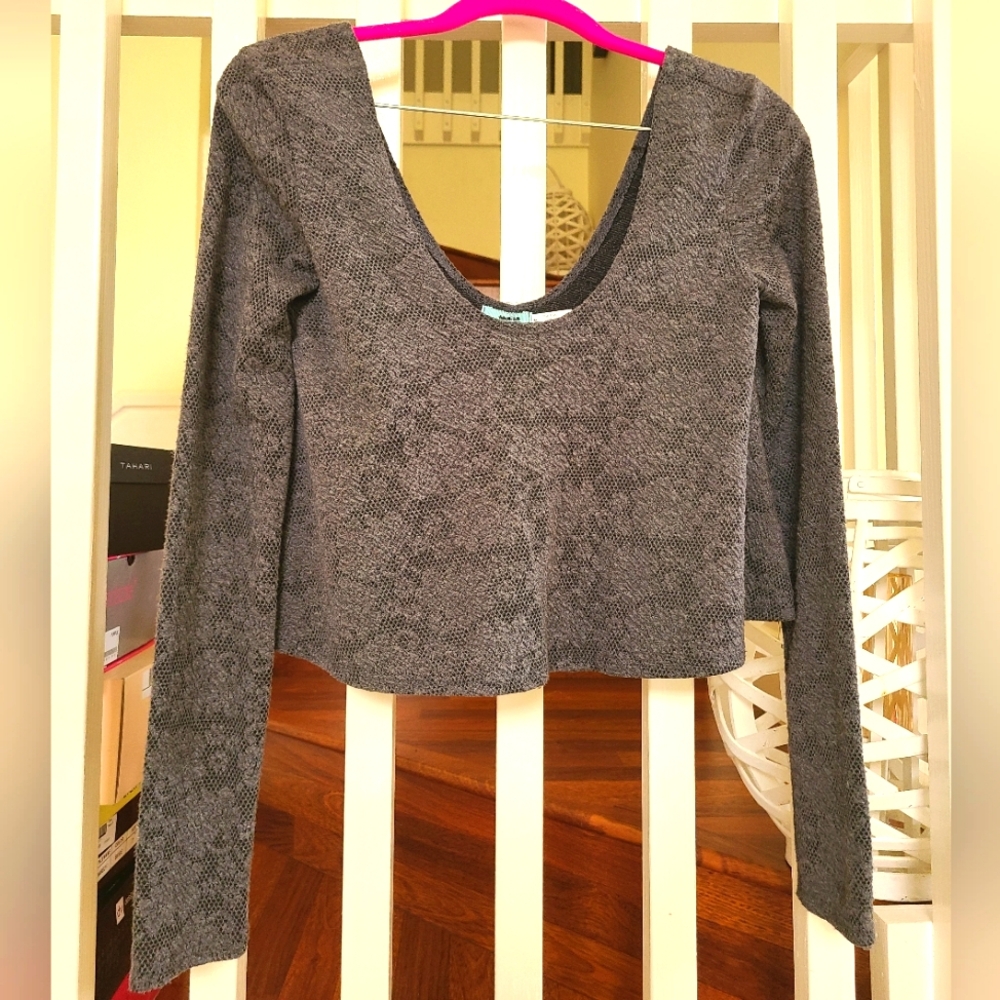 Long Sleeve Crop Top